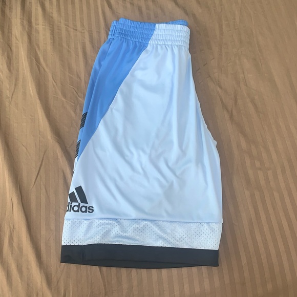 Adidas athletic shorts - Picture 2 of 6